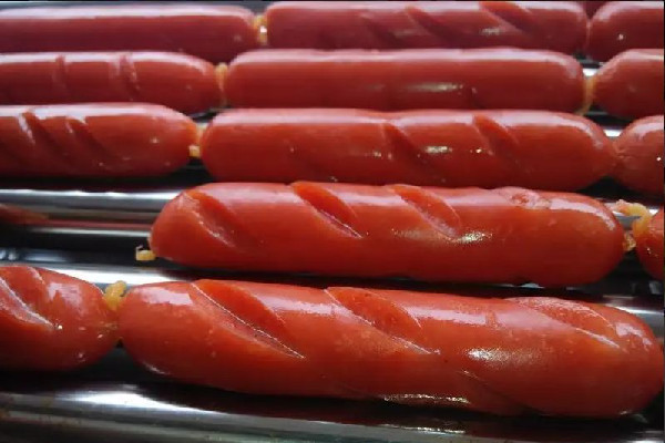 欠債4600萬大叔直播賣烤腸還債 烤腸有營(yíng)養(yǎng)價(jià)值嗎