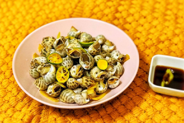 花螺怎么挑選新鮮的 花螺買(mǎi)回來(lái)要泡水嗎