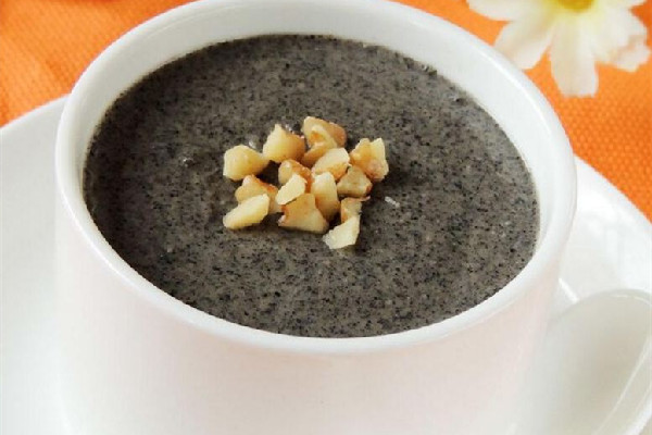 黑芝麻糊有糖和無(wú)糖哪個(gè)好 黑芝麻糊買(mǎi)什么樣的好