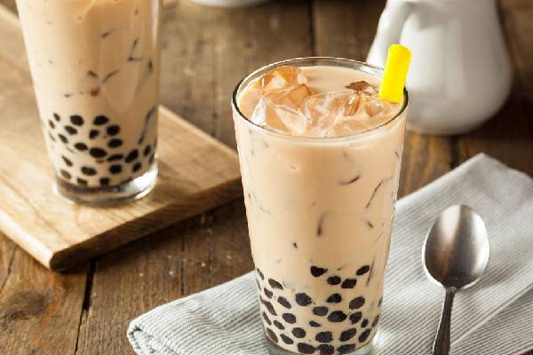 男子偽裝外賣(mài)小哥奶茶店偷外賣(mài) 奶茶有營(yíng)養(yǎng)嗎